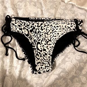 Womens Fox Swimsuit Bottoms